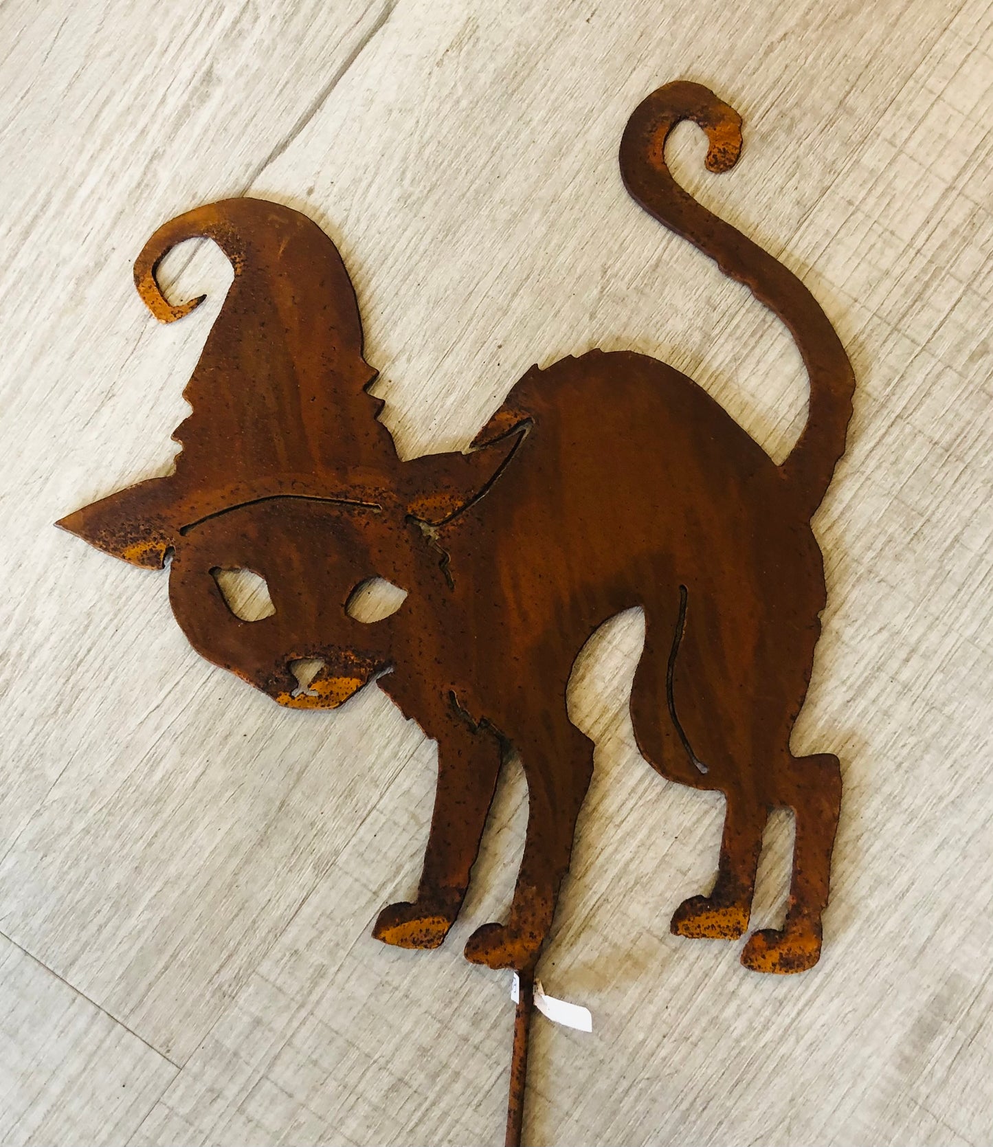 Spooky Cat Metal Garden Art/Pick