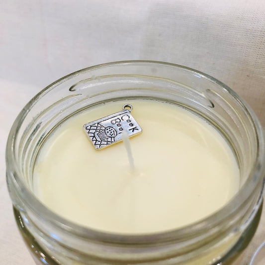 Book Candle, Amelia Bedelia