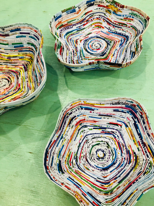 Flower Bowl, Medium; Recycled Paper, 5.5"