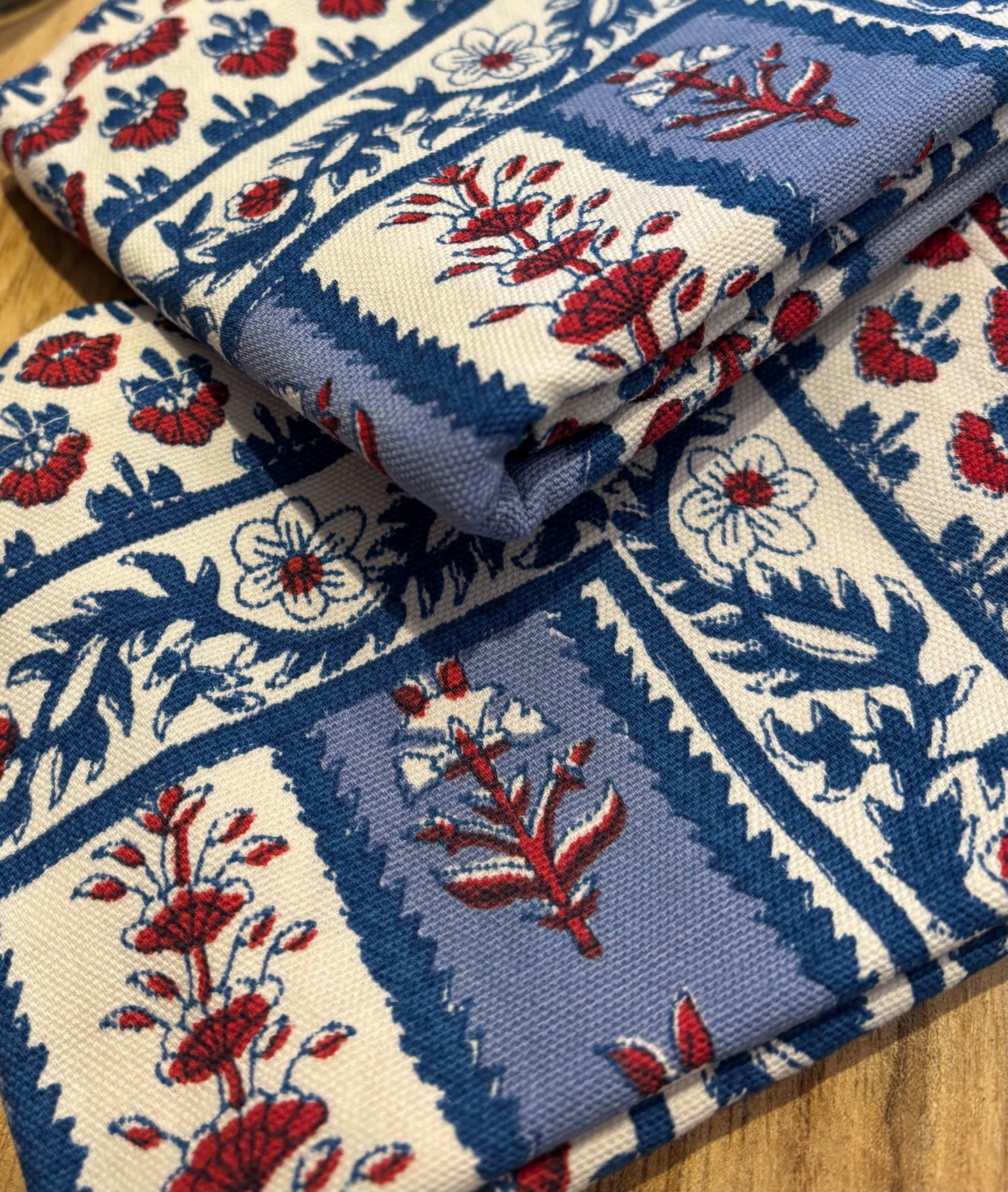 Avignon Tea Towel, Red & Blue