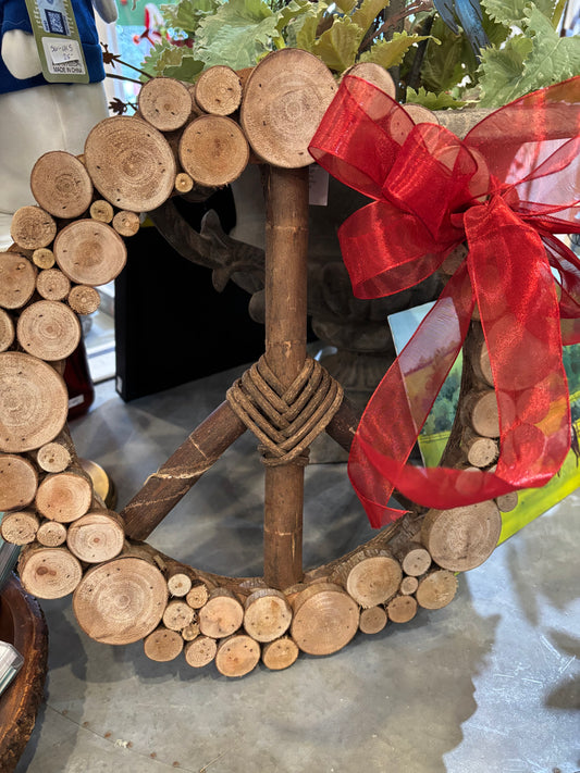 Takip Wood Slice Peace Wreath