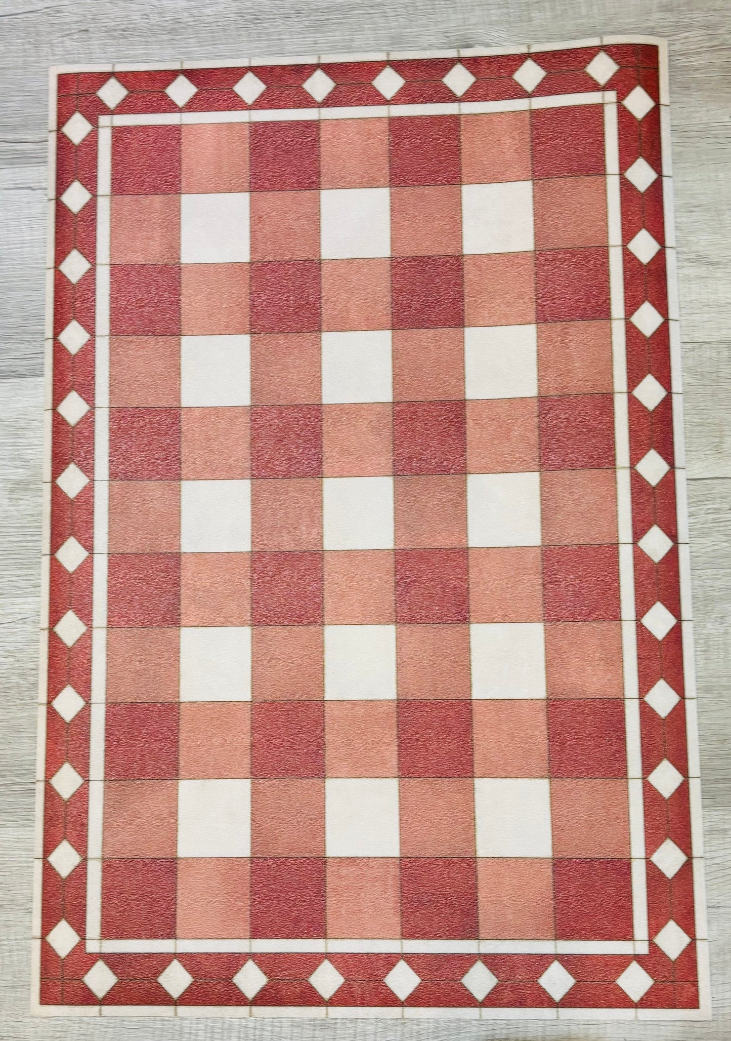 Vinyl mat/Red Gingham 24" x 36"
