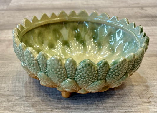 Textured Footed Dish Planter