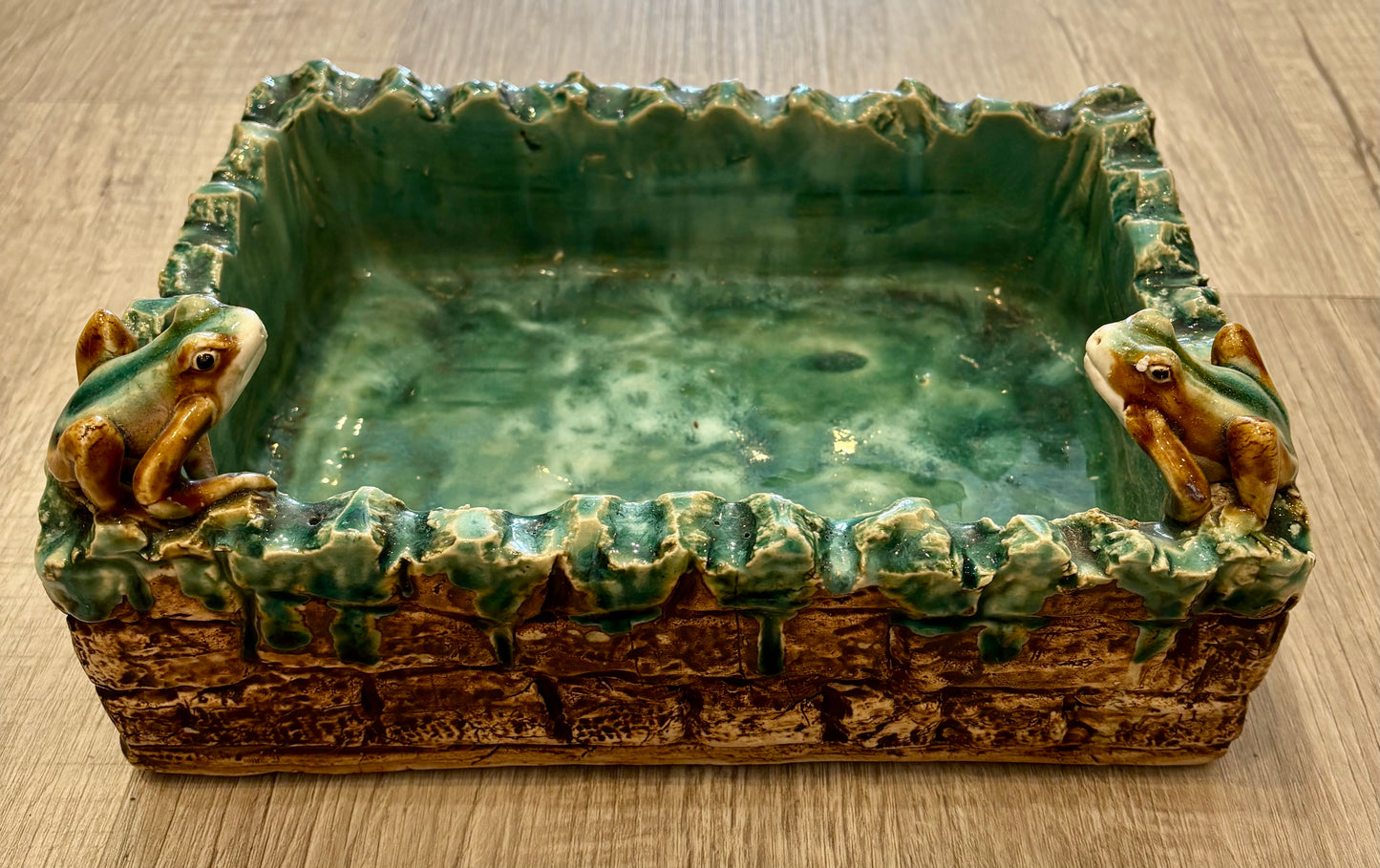 Earthenware Frog Planter