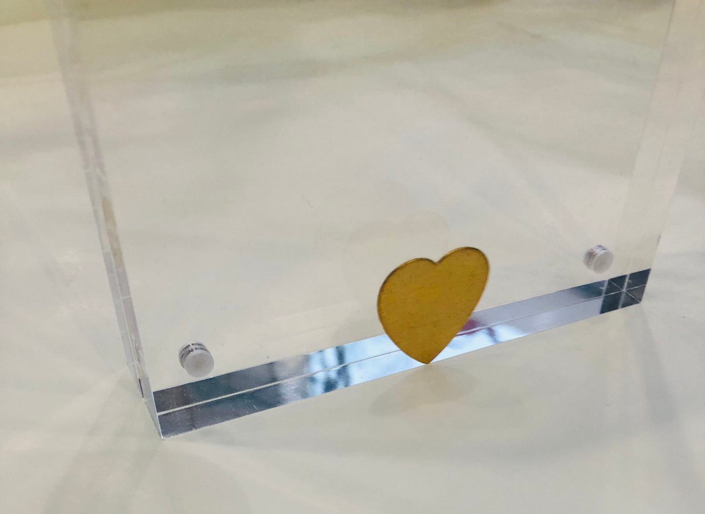 Acrylic Picture Frame, Heart, 4" x 6"
