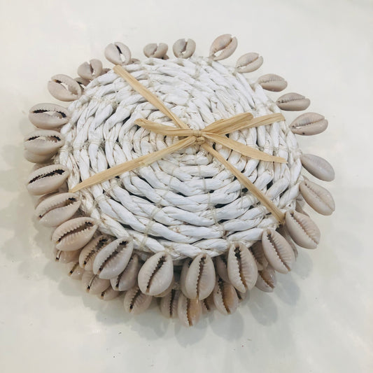Coasters, White Seagrass with Cowrie Shells, Set 4