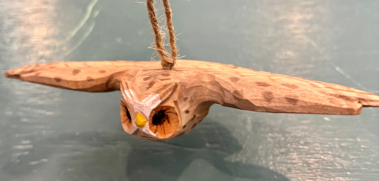 Flying Owl Ornament/Brown