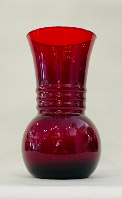 Vase/Red glass