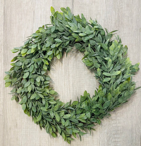 Tea Leaf Wreath