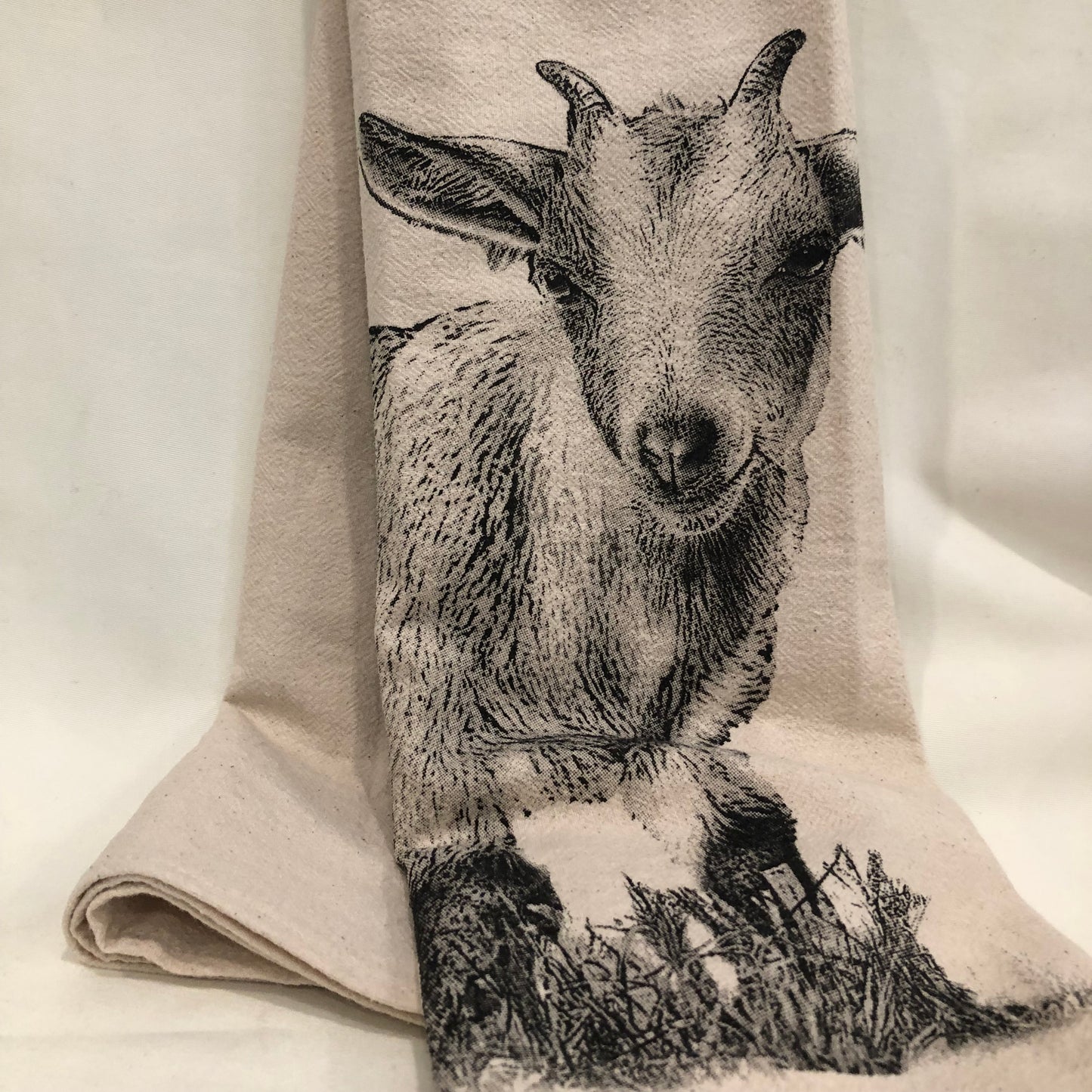 Towel, Flour Sack Kitchen Towel with Baby Goat
